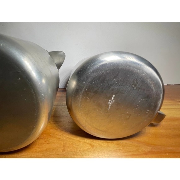 2 Pc Connecticut House Pewter Handcrafted Creamer Syrup Coffee Small Pitcher Set - Picture 5 of 7